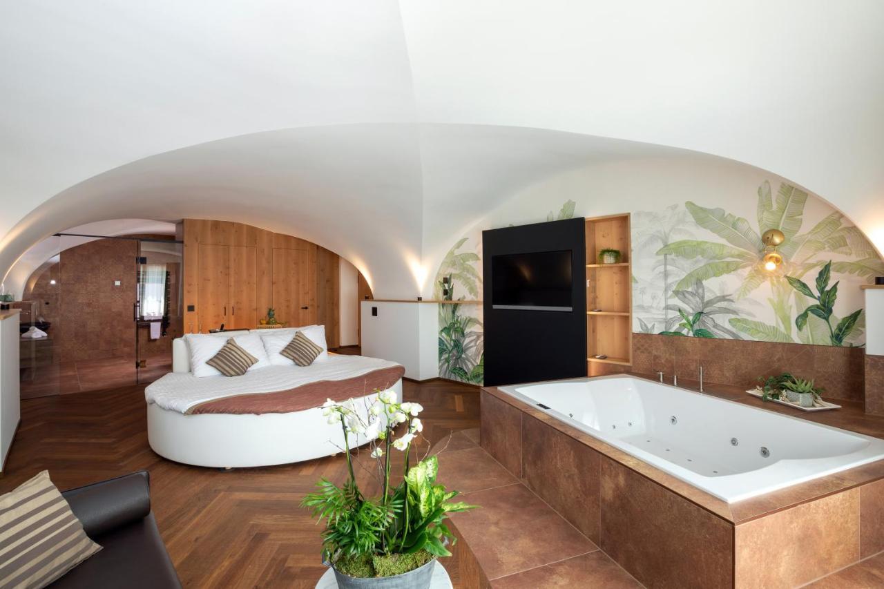 Romantik Hotel Le Vignier Avry-devant-Pont Zewnętrze zdjęcie
